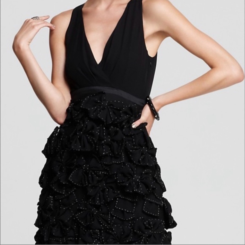 🆕 Cynthia Steffe Black Silk Lined Flower Embellished Ruffle Mini Dress NWT
